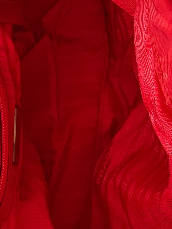 *AMAZING* VINTAGE 90s - Y2K PRADA Vela Mini Backpack Tessuto Red Silver Hardware main image 5